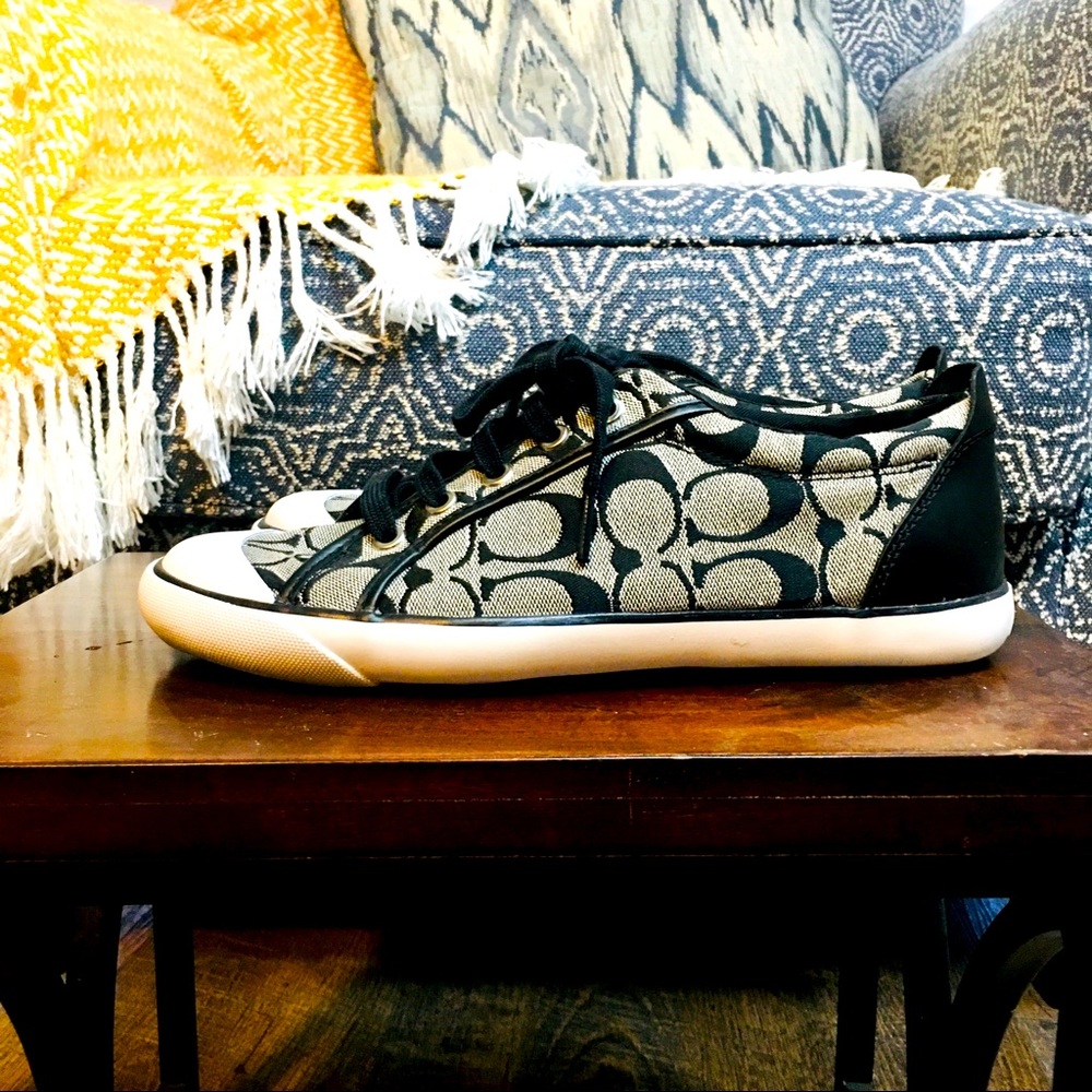 Coach B&W Barret Sneaker Sz 9B